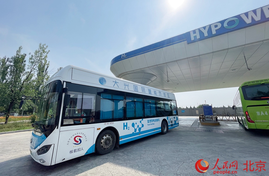 行进中国丨“氢”装上阵！氢能源车加氢三分钟续航八百公里